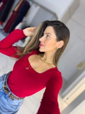 BLUSA GABRIELA DECOTE QUADRADO