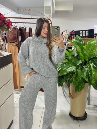 CONJUNTO MOUSSE KAIRA