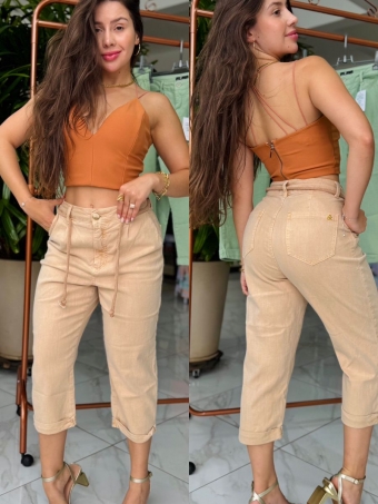 CALÇA CAPRI SUSTENTAVEL