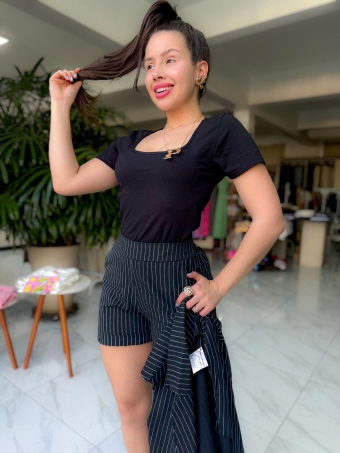 CROPPED DECOTE QUADRADO