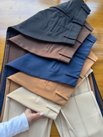 CALÇA FLARE MONTARIA